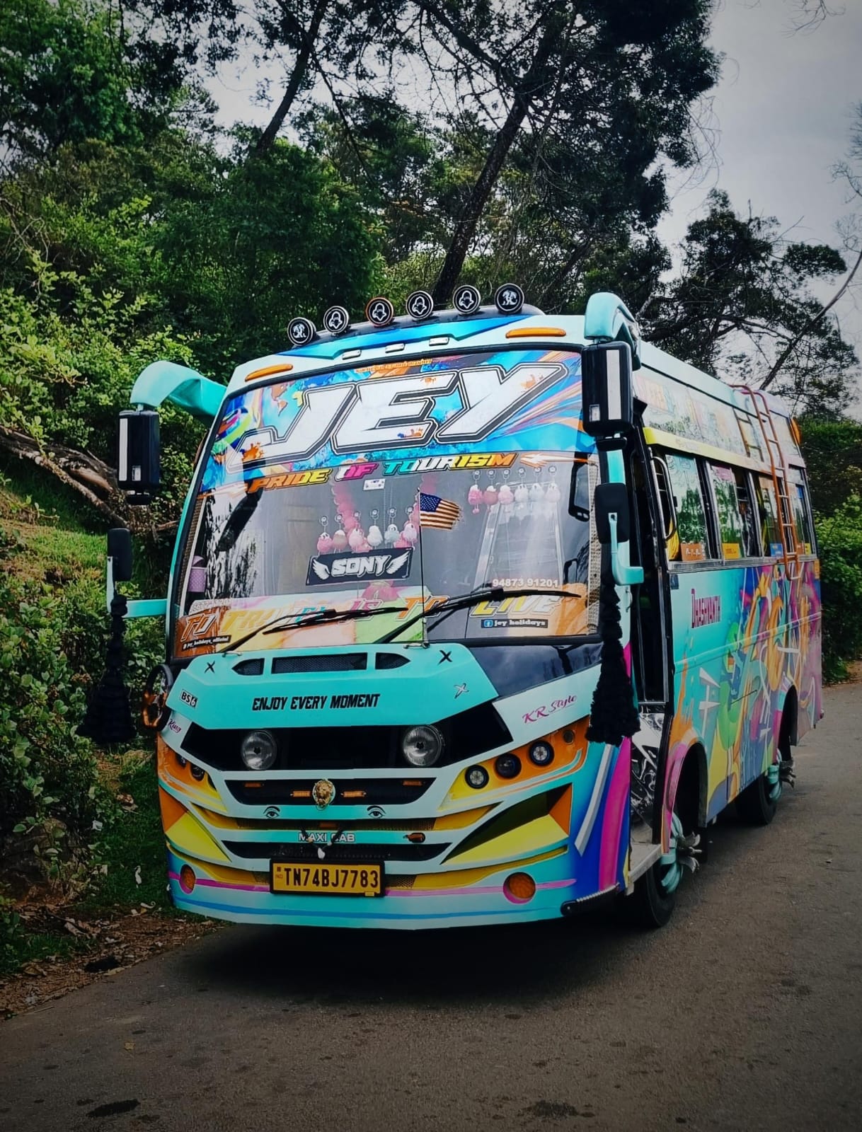 Jey Holidays tour bus for comfortable travel and holiday trips